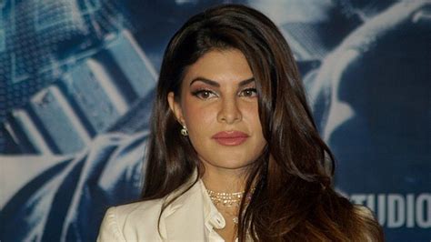  Jacqueline Fernandez 與億萬富翁男友風波揭秘：印度影壇的驚天醜聞！