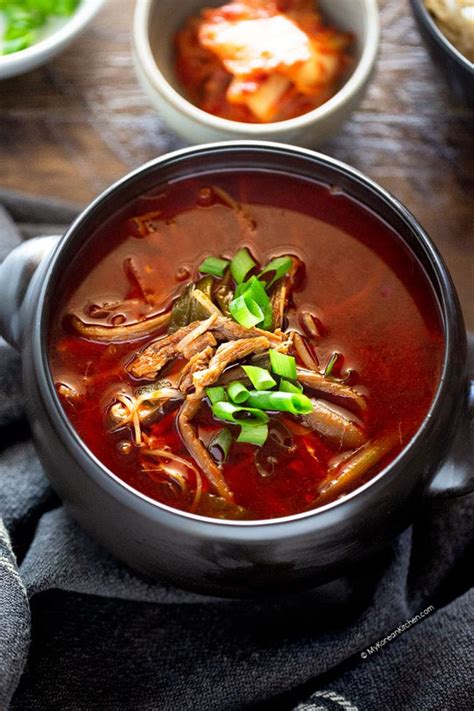 ユッケジャン: 한국의 매운 맛과 문화의 교차로